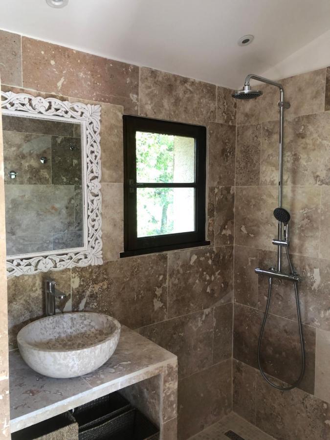 דירות סאלרן Les Mazets De La Cascade מראה חיצוני תמונה